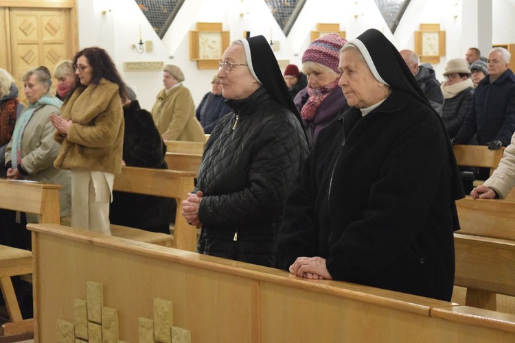 Nowe członkinie elżbietańskiej rodziny