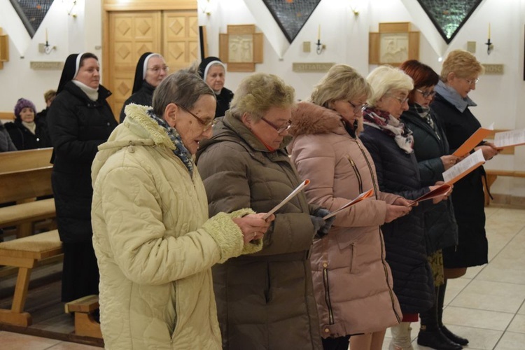 Nowe członkinie elżbietańskiej rodziny