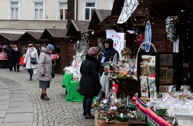 Świąteczny kiermasz w Radomiu