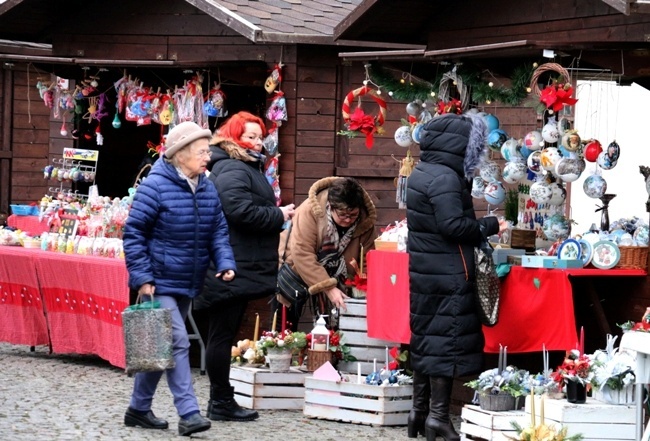 Świąteczny kiermasz w Radomiu