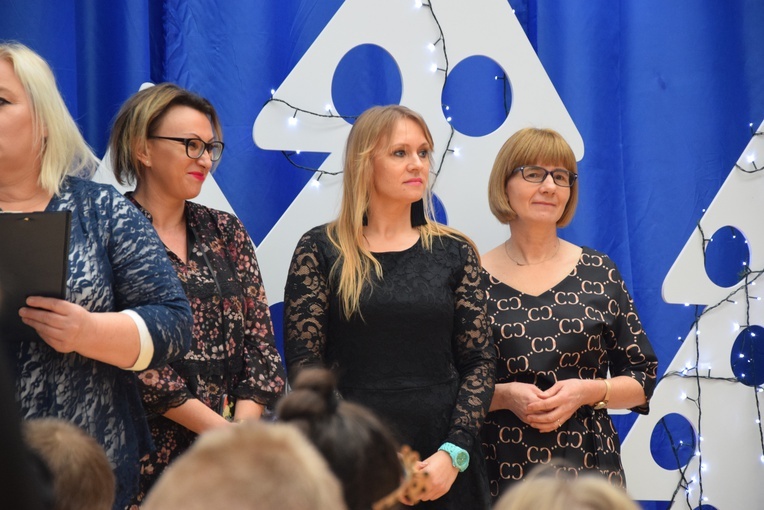 Opowieść wigilijna w Ośrodku Szkolno - Wychowawczym w Łowiczu
