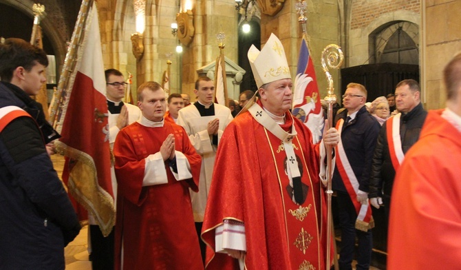 Abp Kupny przewodniczył Mszy św. w 38. rocznicę wprowadzenia stanu wojennego