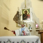 Gnojnik. Poświęcenie ołtarza MB Częstochowskiej i św. Jana Pawła II