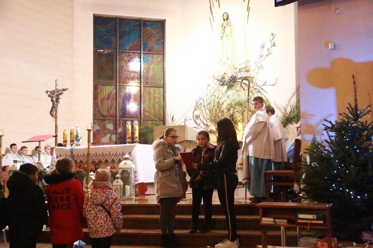 Gnojnik. Poświęcenie ołtarza MB Częstochowskiej i św. Jana Pawła II