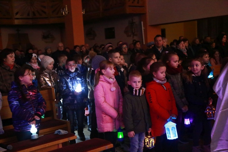 Gnojnik. Poświęcenie ołtarza MB Częstochowskiej i św. Jana Pawła II