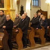 Samorządowcy z regionu tarnowskiego uczestniczący w dniu skupienia.