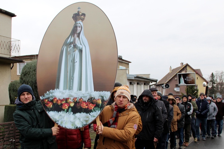 Męski Różaniec w Oleśnicy