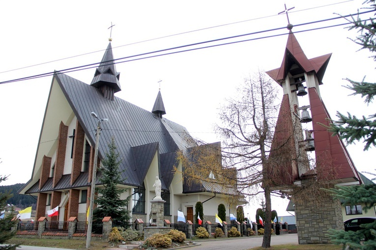 Cieniawa. Poświęcenie polichromii
