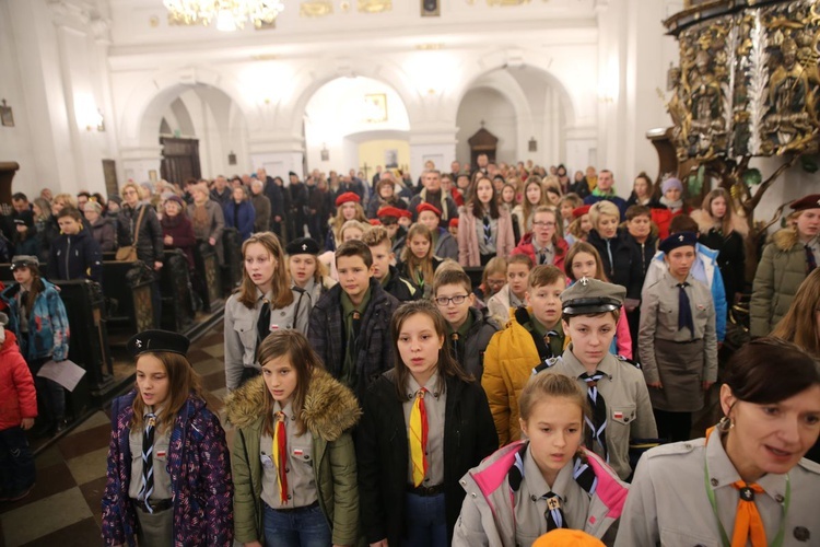 Betlejemskie Światełko Pokoju w Sandomierzu