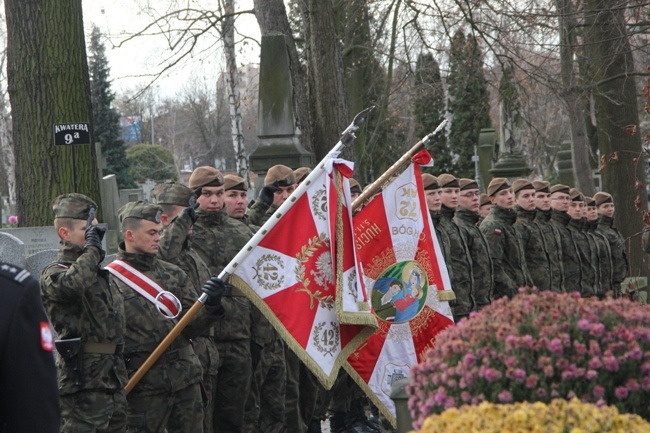 Przy grobie Teresy Grodzińskiej