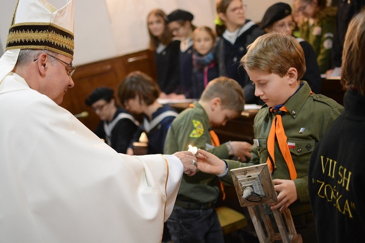 Betlejemskie Światło Pokoju w Opolu