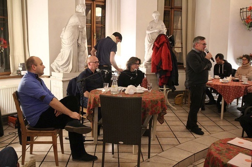 "Rekolekcje z kawą w tle" w Cieszynie - o. Grzegorz Kramer SJ