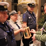 Przekazanie Betlejemskiego Światła Pokoju w Paradyżu