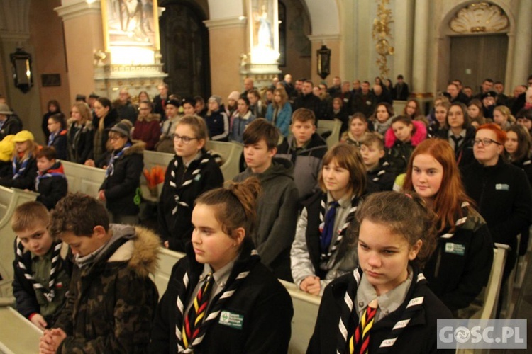 Przekazanie Betlejemskiego Światła Pokoju w Paradyżu