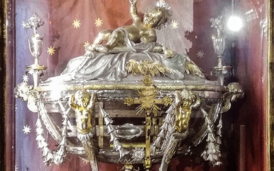 Relikwie żłóbka, w którym Maryja złożyła Jezusa, znajdują się w rzymskiej bazylice Santa Maria Maggiore.