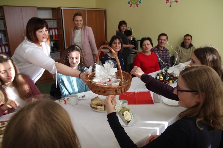 Licealiści KTK dla młodych z Ośrodka Szkolno-Wychowawczego w Żywcu