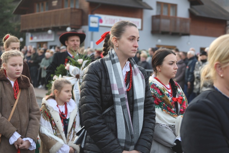 Ostatnie pożegnanie rodziny śp. Kaimów - ofiar wybuchu w Szczyrku