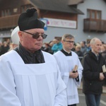 Ostatnie pożegnanie rodziny śp. Kaimów - ofiar wybuchu w Szczyrku