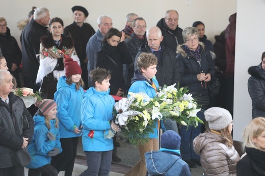 Ostatnie pożegnanie rodziny śp. Kaimów - ofiar wybuchu w Szczyrku