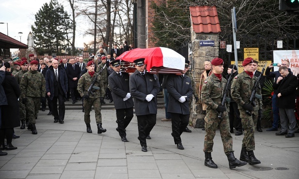 Pogrzeb gen. Bieńkowicza "Rączego" z udziałem prezydenta Dudy