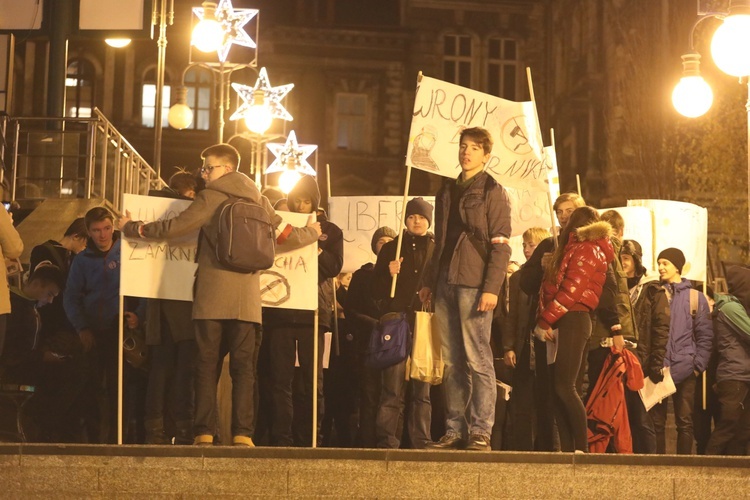 III gra miejska "Tropami Solidarności" w Bielsku-Białej