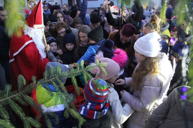 Wigilia na bobowskim rynku