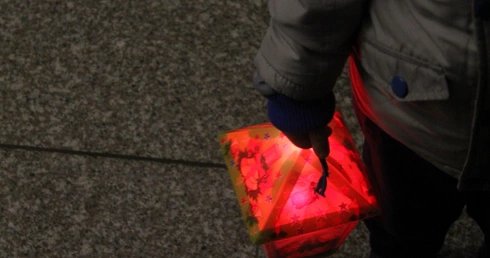 ​Roraty u Matki Bożej Częstochowskiej w Legnicy