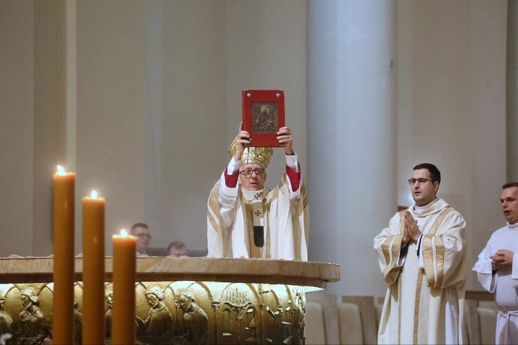 Pasterka w katowickiej Katedrze Chrystusa Króla