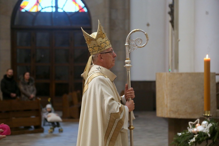 Msza pontyfikalna w uroczystość Bożego Narodzenia