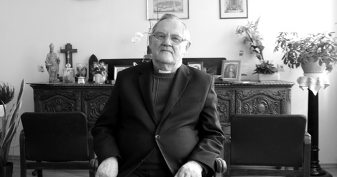 Zmarł ks. inf. Mieczysław Józefczyk 