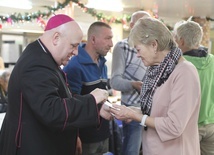 Stół dla samotnych i bezdomnych u Św. Brata Alberta w Bielsku-Białej - 2019