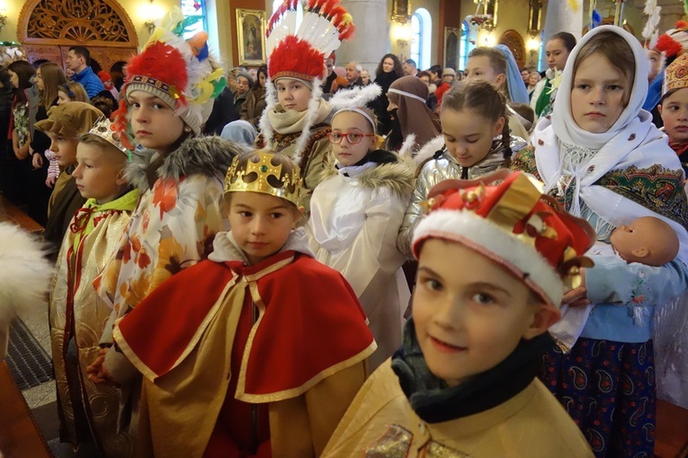 Rozesłanie kolędników misyjnych w Poroninie 2019