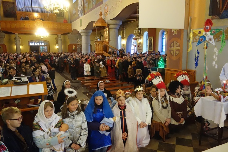 Rozesłanie kolędników misyjnych w Poroninie 2019