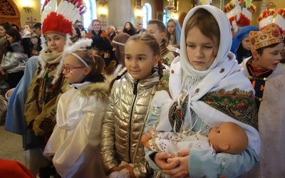 Ponad 30 kolędników misyjnych będzie odwiedzało mieszkańców Poronina, Suchego i Białego Dunajca