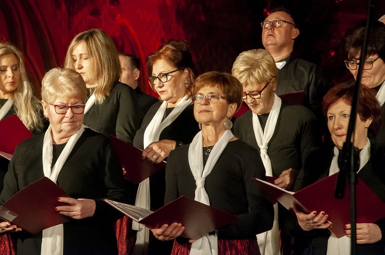 Charytatywny Koncert Bożonarodzeniowy, cz. 2