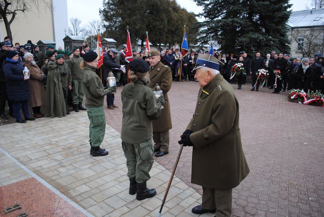Rudnik nad Sanem: Odsłonięcie pomników