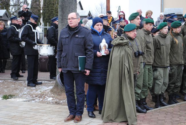 Rudnik nad Sanem: Odsłonięcie pomników