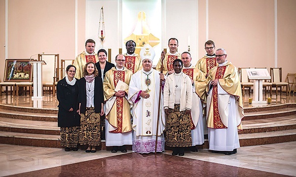 ▲	Zakończenie obchodów w lubelskiej wspólnocie misjonarskiej z udziałem nuncjusza apostolskiego.