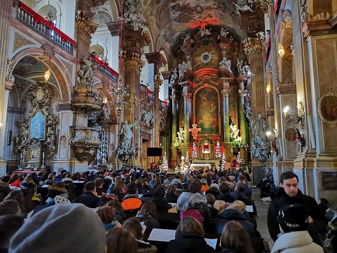ESM Wrocław 2019. Modlitwa południowa we wrocławskich kościołach i konferencja prasowa