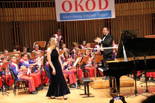 Kwiecień. Koncert orkiestry Grandioso podczas  Konferencji orkiestr dętych.