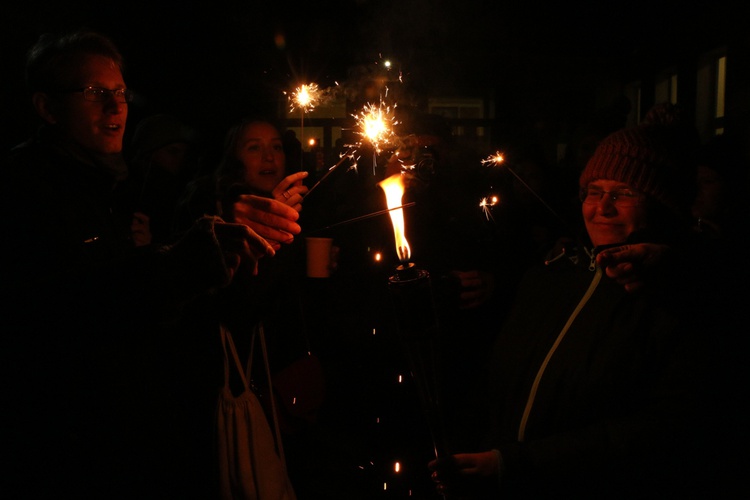 ESM 2019. Święto narodów - sylwester Taize na Karłowicach