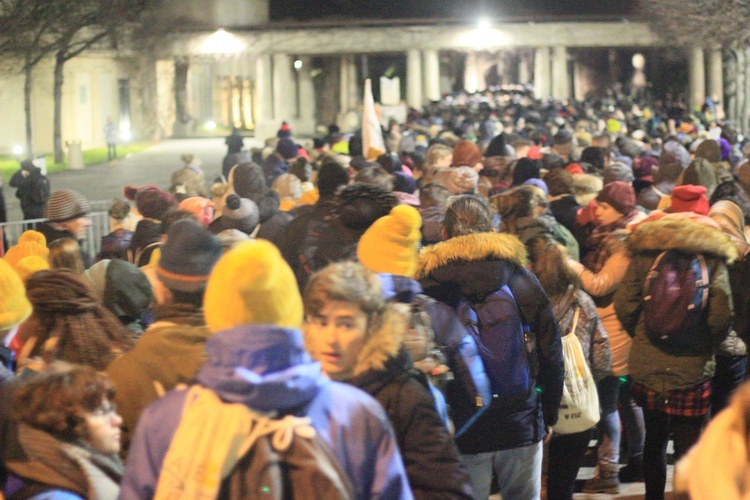 Taizé - Wrocław. Wieczorna modlitwa z bratem Aloisem, przeorem Wspólnoty.