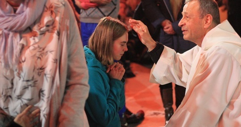 Taizé - Wrocław. Wieczorna modlitwa z bratem Aloisem, przeorem Wspólnoty.