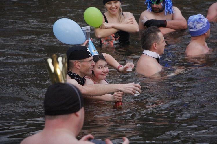 Skierniewicki klub Morsa "Lodołamacz"