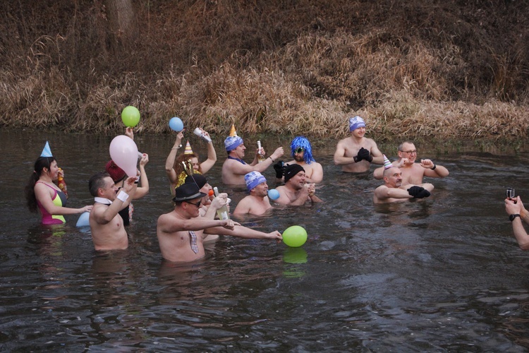 Skierniewicki klub Morsa "Lodołamacz"