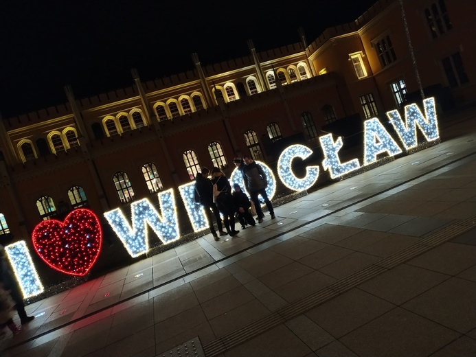 Taizé. Młodzi we Wrocławiu 