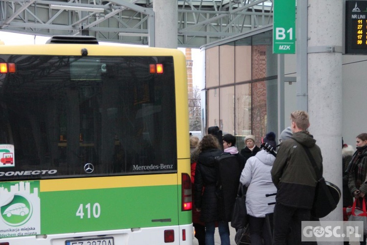 Zielonogórskie "Kolędowanie w Autobusie"