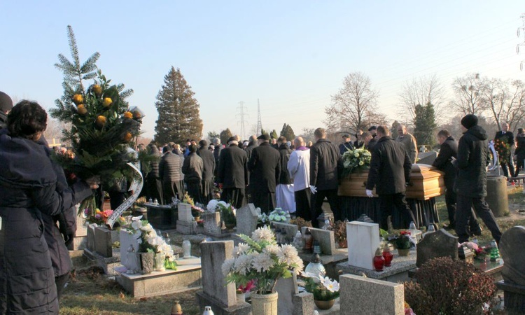 Pogrzeb śp. o. Janusza Cechowego SJ