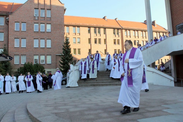 Pogrzeb śp. o. Janusza Cechowego SJ