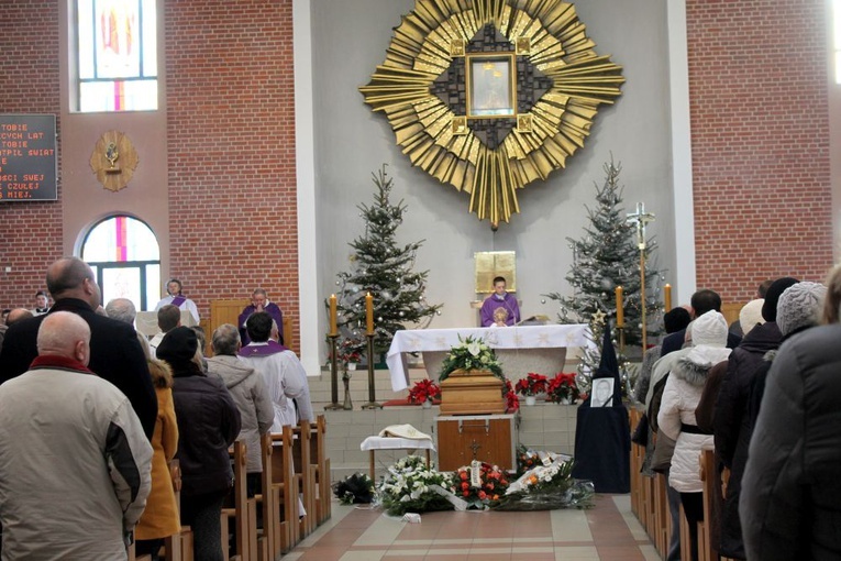 Pogrzeb śp. o. Janusza Cechowego SJ